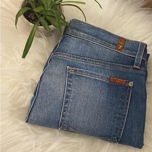 NWOT 7 For All Mankind Ankle Skinny Jeans in Distressed with Daisies, size 26 - Picture 13 of 16